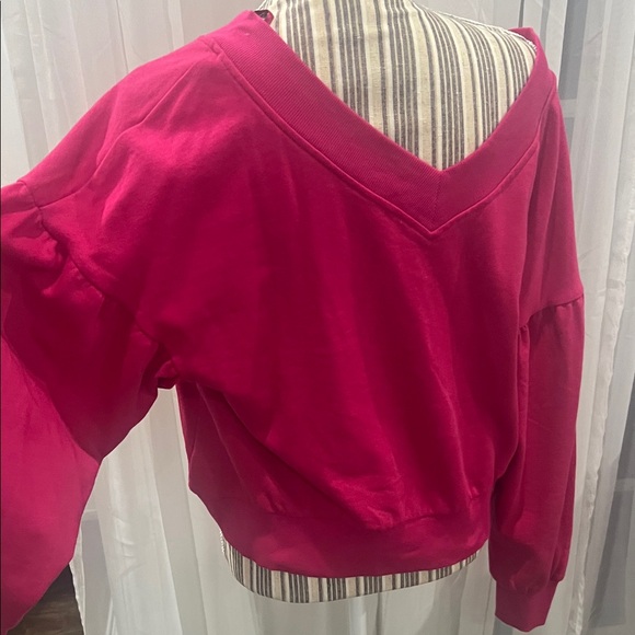 Wild Fable Pink V-Neck Sweatshirt - Picture 4 of 5